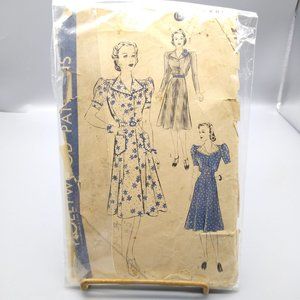 Vintage Sewing PATTERN Hollywood 407, Misses 1940s One Piece Shirt Waist Dress